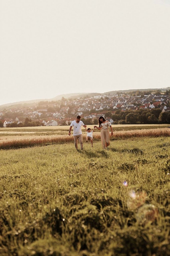 ESY Pictures | Fotograf, Video, Hochzeit, Weeding, Hochzeitsfotograf in Umgebung Stuttgart, Tübingen, Reutlingen, Metzingen | Family und Couple Foto Shooting